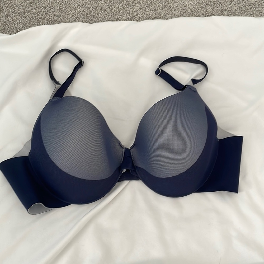 Soma Vanishing Back FC Layered Mesh Bra, 38B, excellent condition